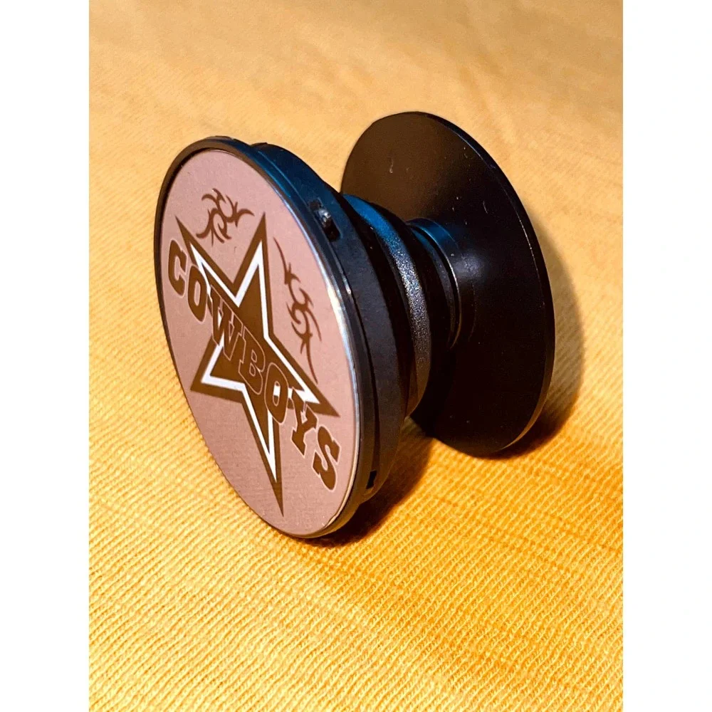 Dallas Cowboys Pop Up Phone Accessory With Super Strong Glue